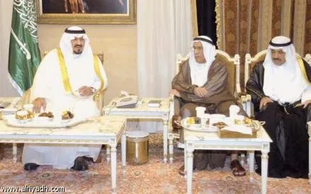 صاحب السمو الملكي الأمير سلطان بن عبدالعزيز يستقبل العتيقي والبابطين‎‎